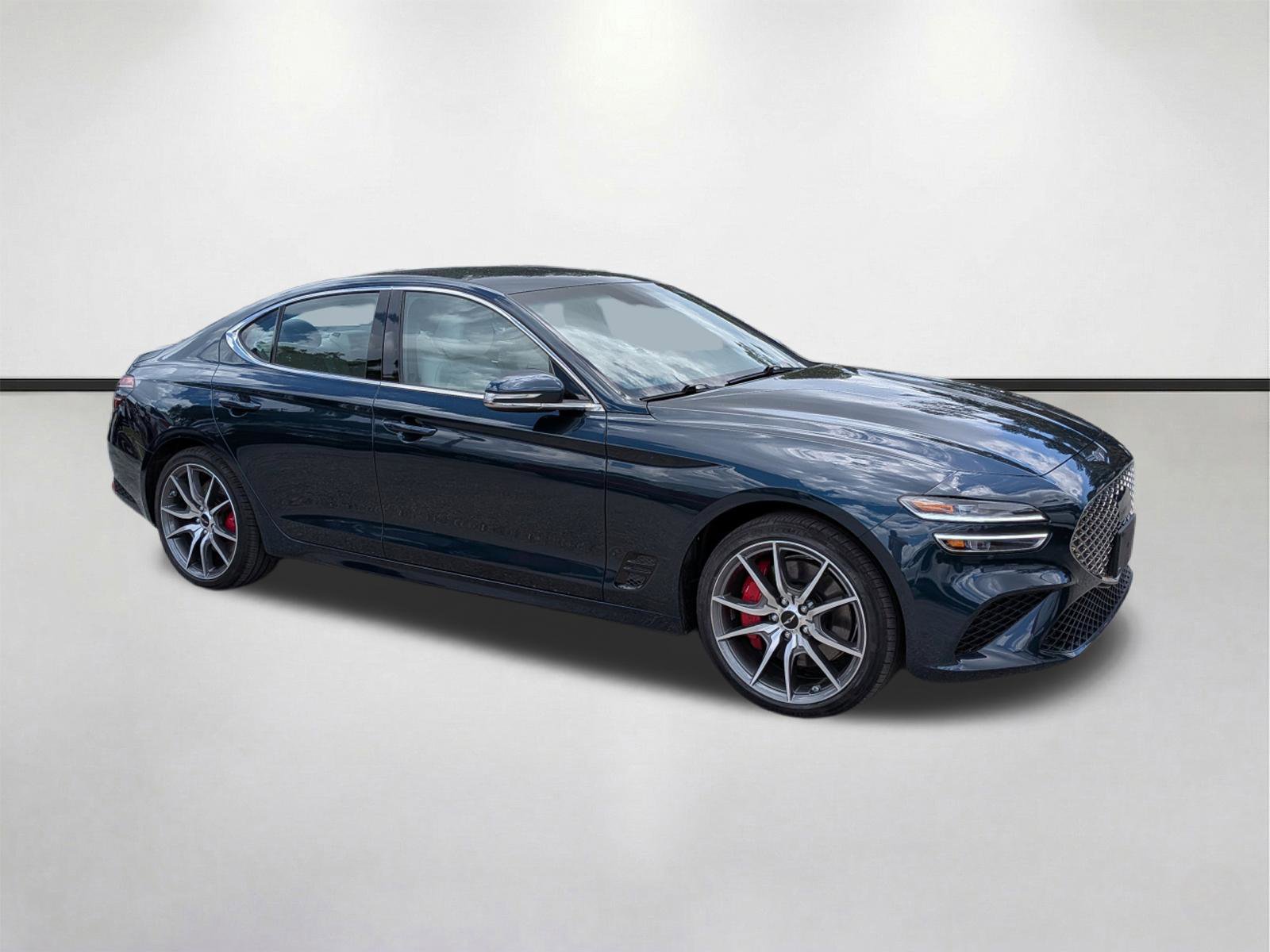 Used 2025 Genesis G70 2.5T RWD image 1