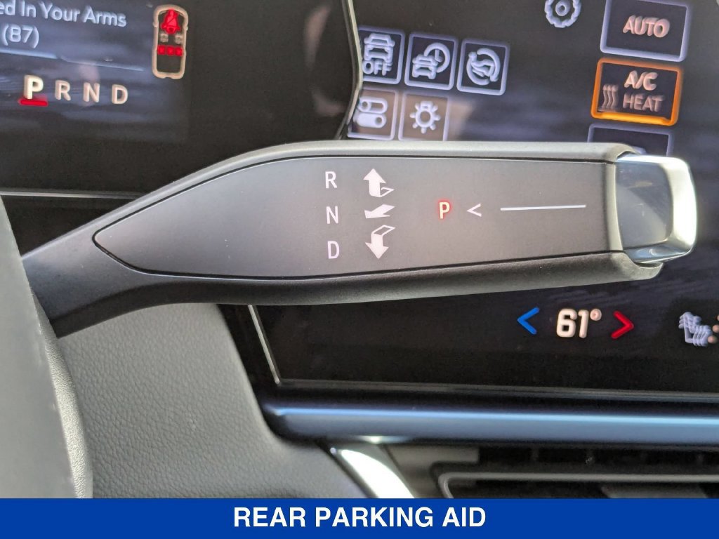 New 2025 Chevrolet Equinox EV LT AWD/4WD image 24