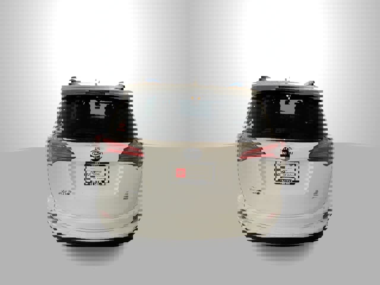 Used 2018 Toyota RAV4 LE image 7