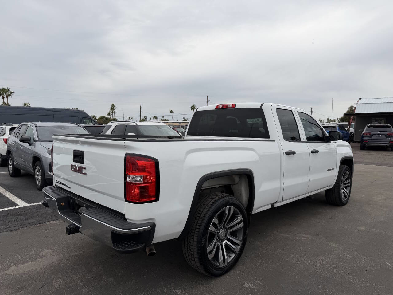 Used 2019 GMC Sierra 1500 Limited w/ Sierra Convenience Package AWD/4WD image 6
