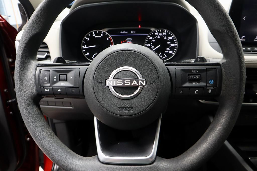 Certified 2023 Nissan Rogue SV image 30