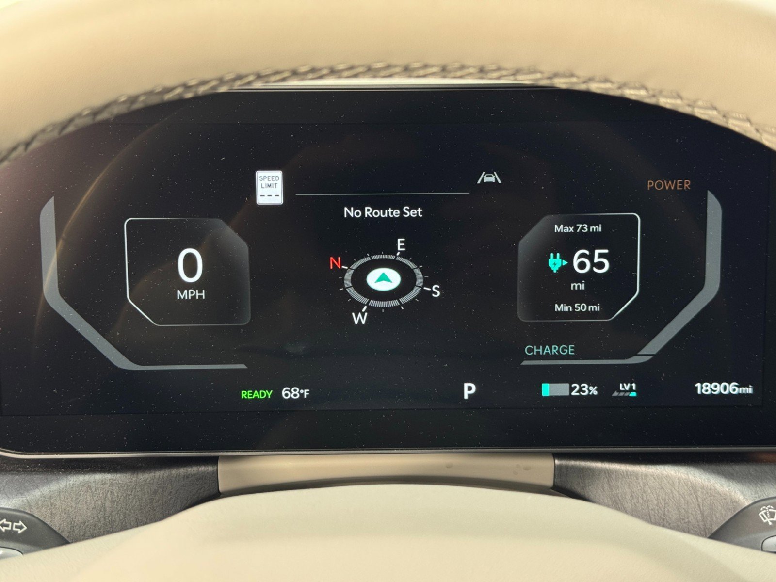 Used 2024 Kia EV9 Land image 21