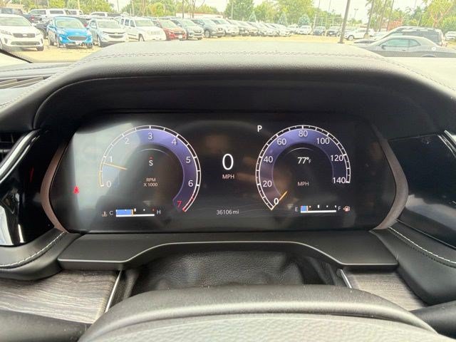 Used 2023 Jeep Grand Cherokee Limited w/ Luxury Tech Group II AWD/4WD image 29