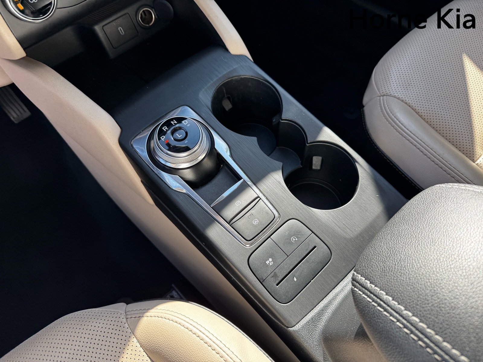 Used 2020 Ford Escape SEL image 22