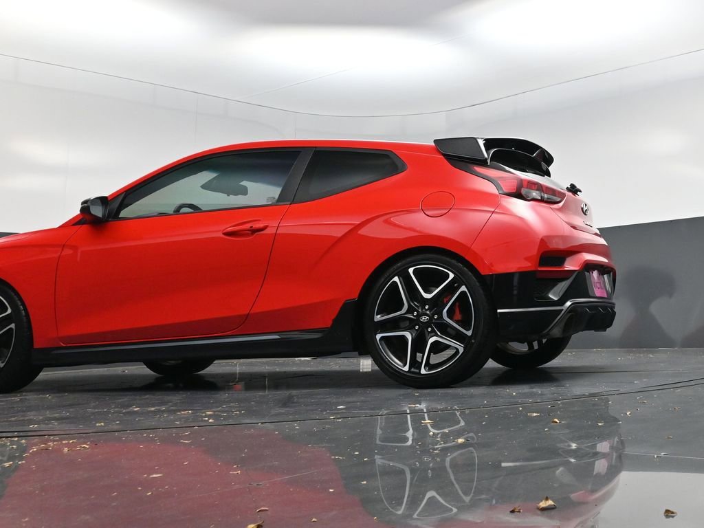 Used 2022 Hyundai Veloster N image 18