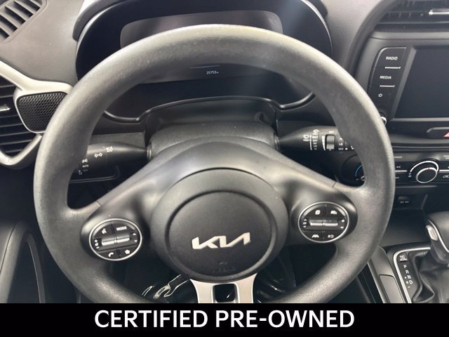 Certified 2025 Kia Soul LX FWD image 28