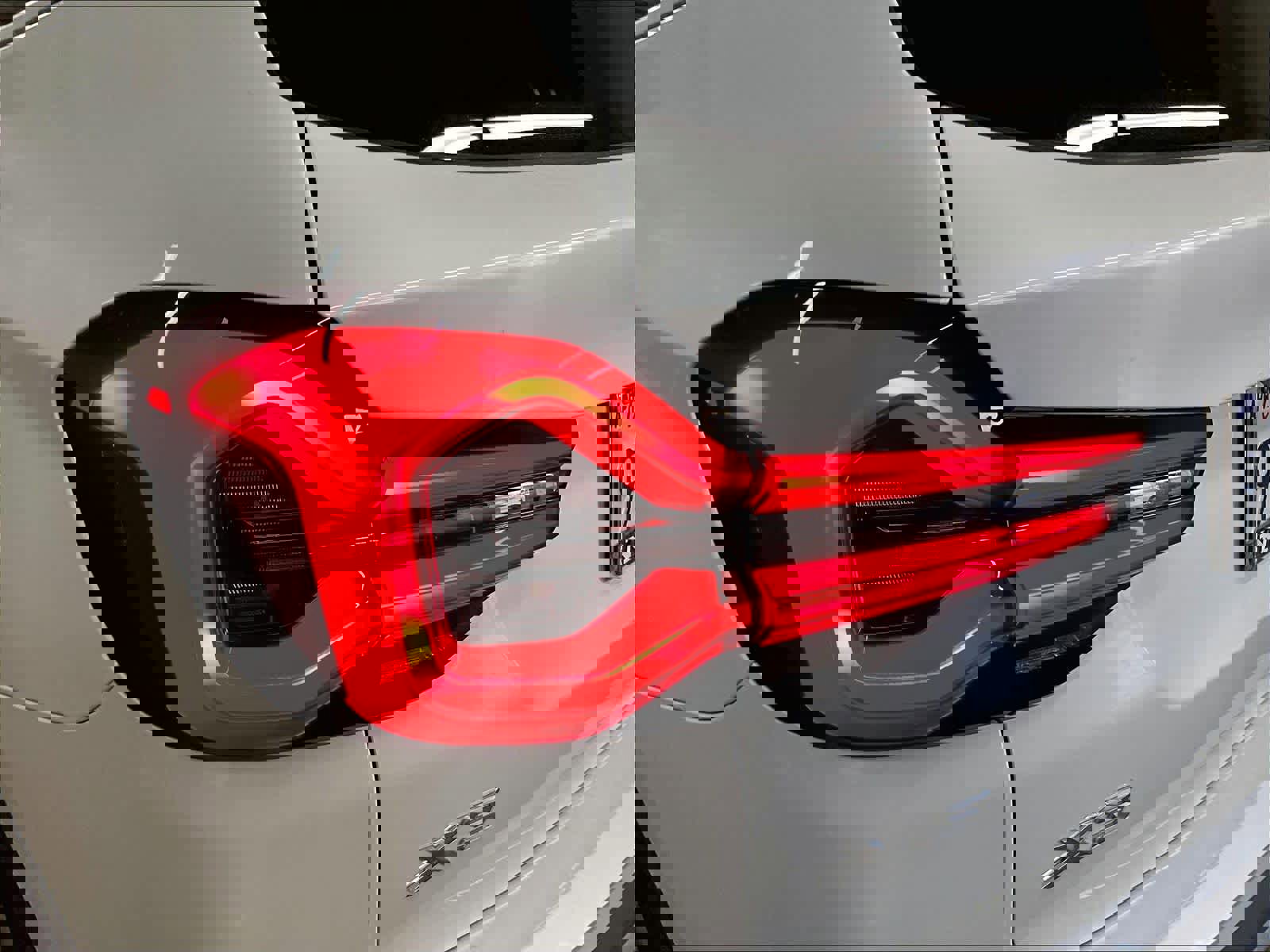 Used 2023 BMW X3 xDrive30i w/ Premium Package image 30