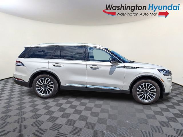 Used 2024 Lincoln Aviator Reserve w/ Elements Package Plus AWD/4WD image 7