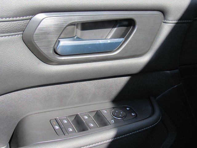 New 2026 Nissan Armada SV image 13