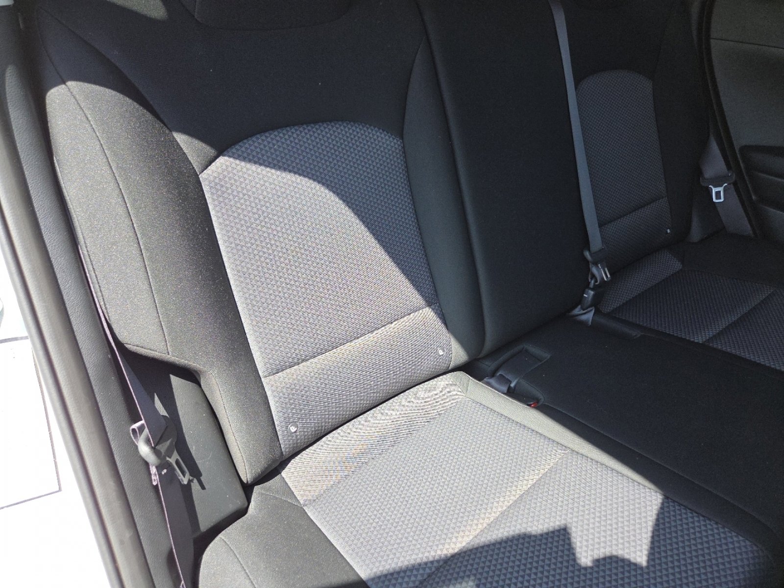 Used 2025 Kia Soul LX w/ LX Technology Package FWD image 22