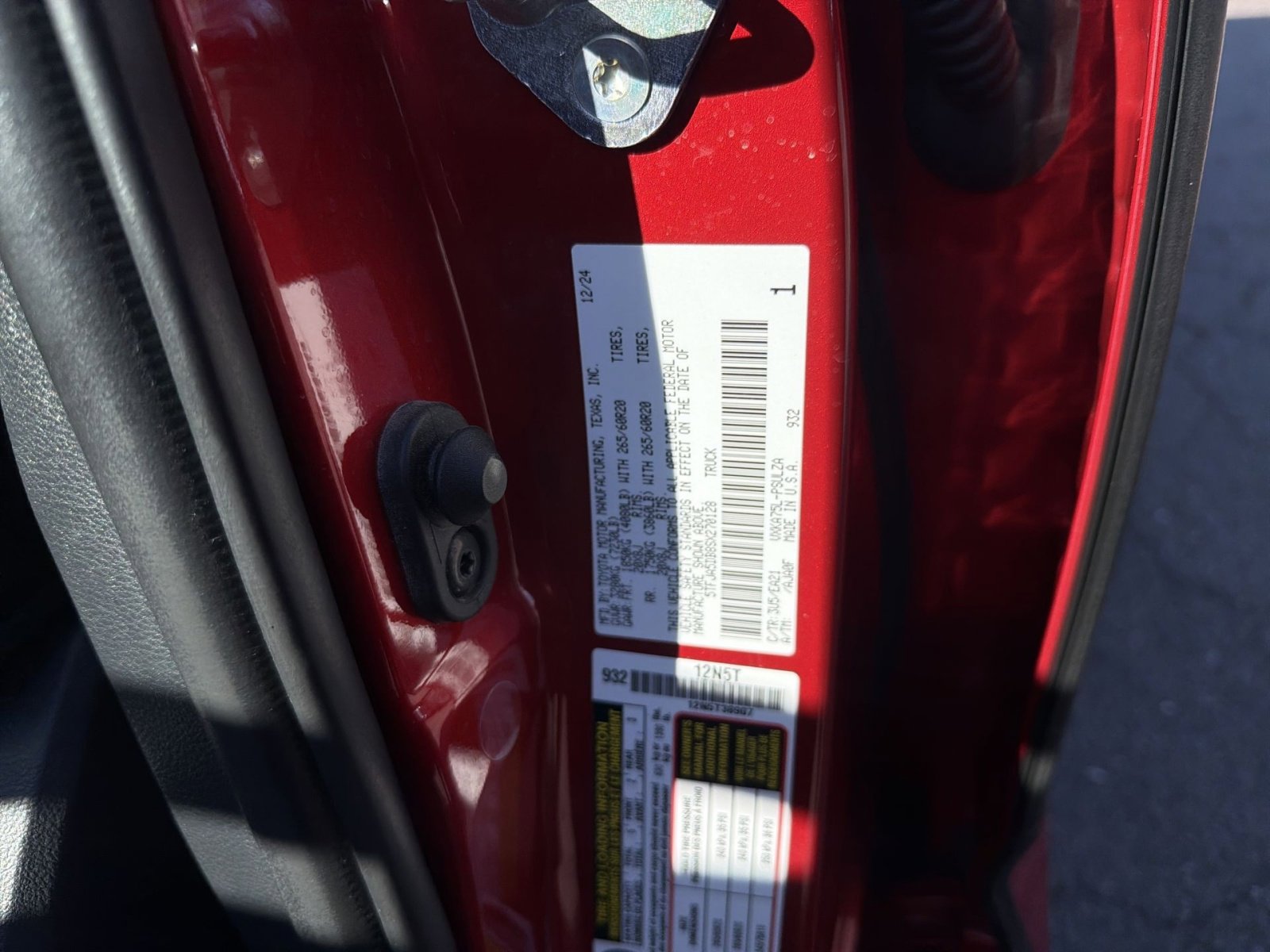 Used 2025 Toyota Tundra Limited image 29