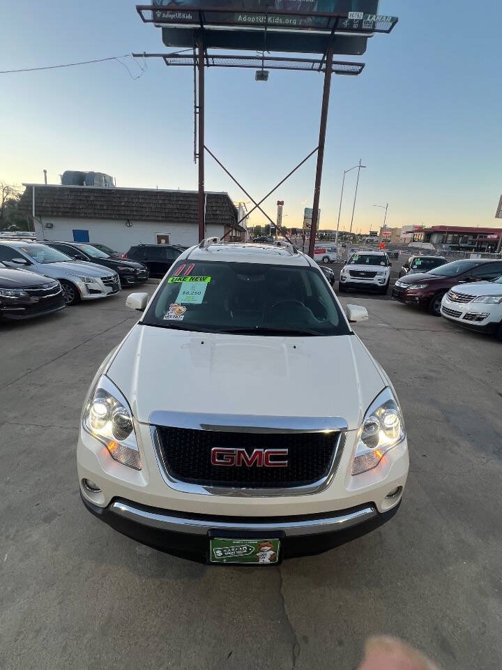 Used 2011 GMC Acadia Denali AWD/4WD image 30