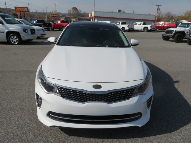Used 2018 Kia Optima S w/ Panoramic Sunroof Package image 9