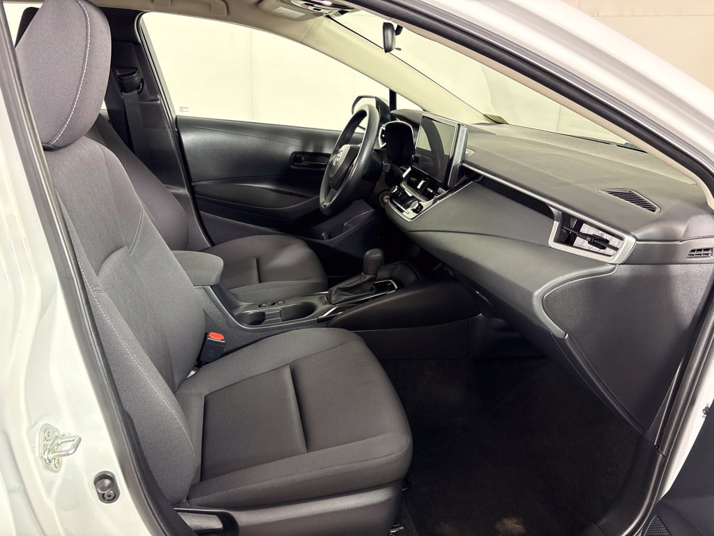 Used 2024 Toyota Corolla LE FWD image 14