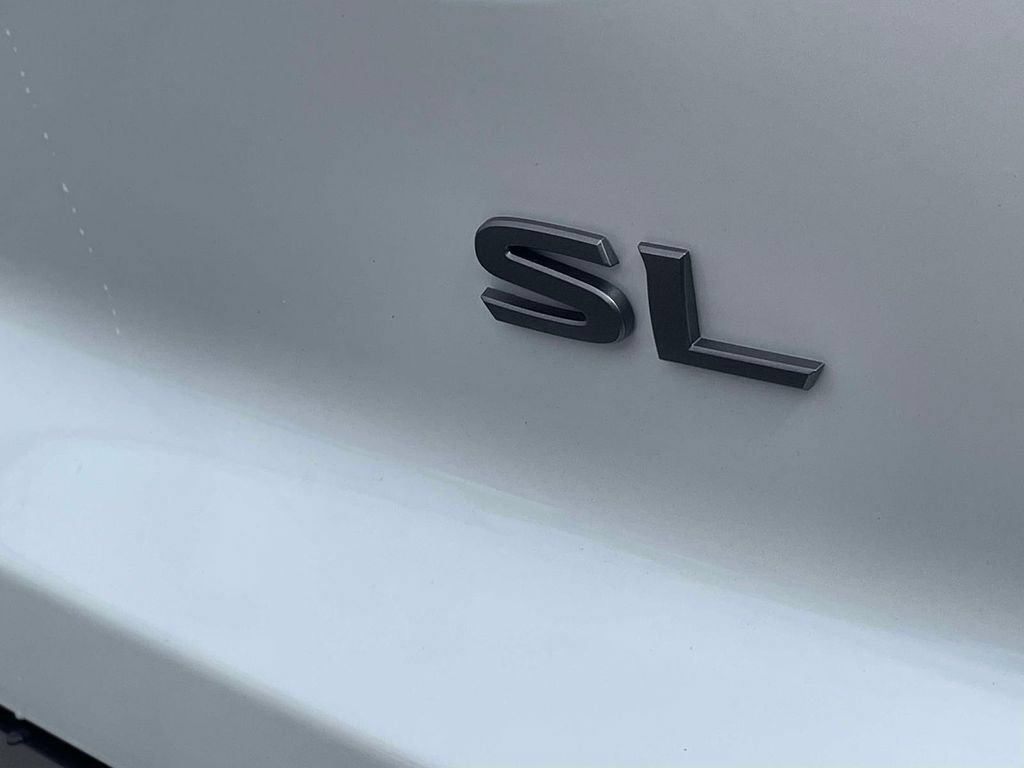 New 2026 Nissan Pathfinder SL FWD image 9