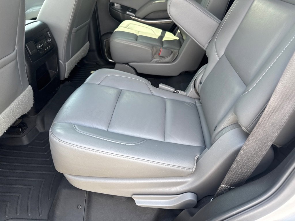 Used 2019 Chevrolet Tahoe LT image 14