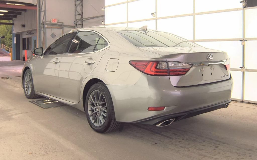 Used 2018 Lexus ES 350 w/ Premier Package FWD image 5