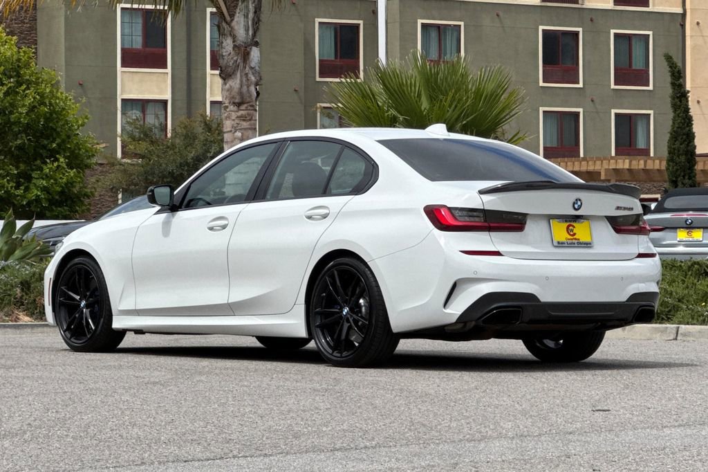 Used 2022 BMW M340i w/ Driving Assistance Package RWD image 5