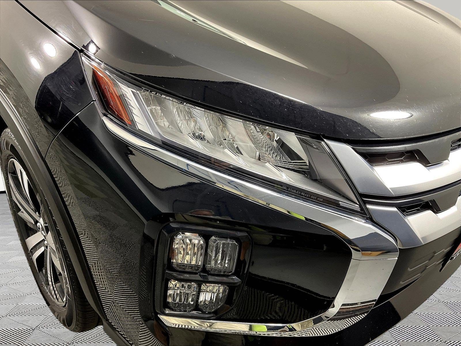 Used 2026 Mitsubishi Outlander Sport SE AWD/4WD image 31