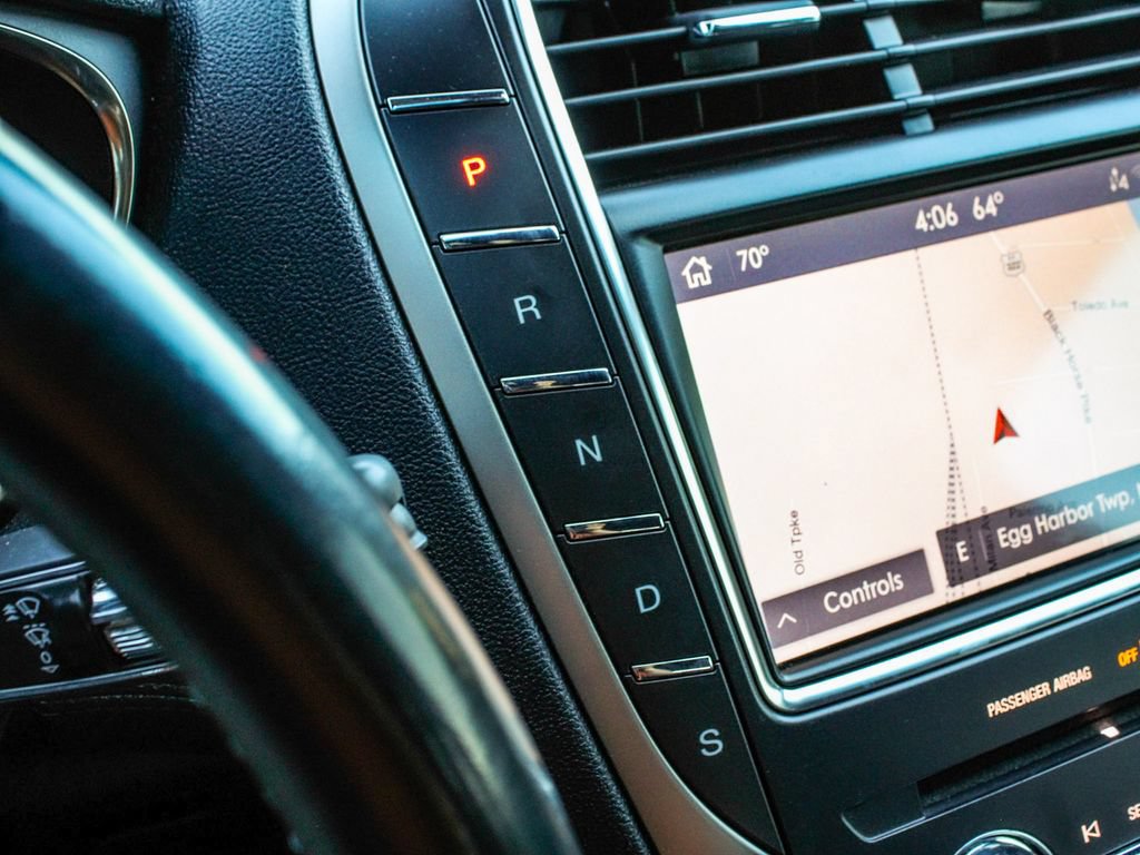 Used 2020 Lincoln Nautilus Reserve AWD/4WD image 24
