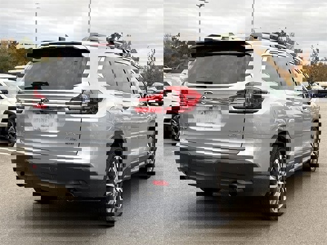 Used 2020 Subaru Ascent Limited image 3