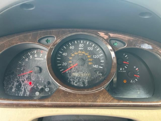 Used 2002 Toyota Highlander Limited w/ Leather Trim Pkg FWD image 11