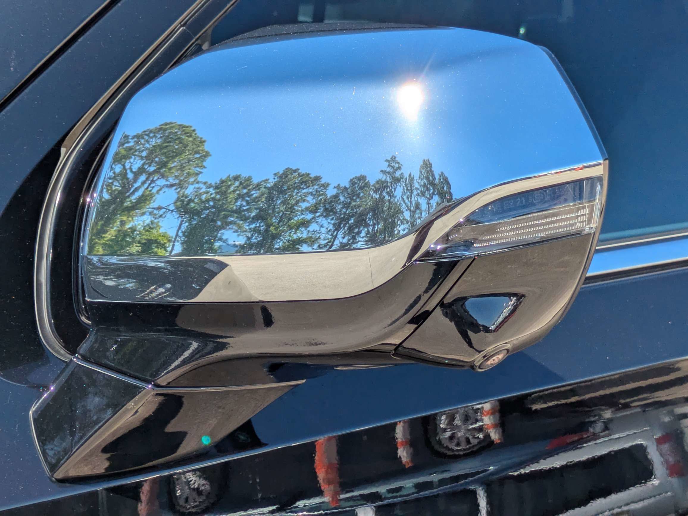 Certified 2025 Chevrolet Tahoe Premier w/ Sun And Tow Package RWD image 36