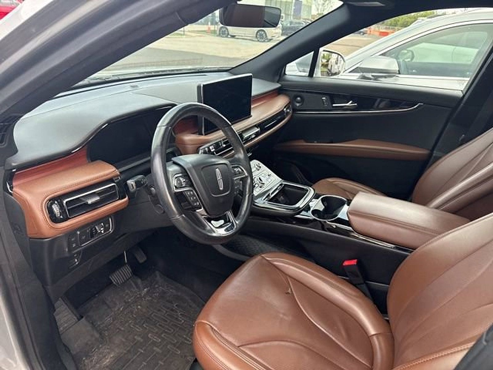 Used 2022 Lincoln Nautilus Reserve w/ Equipment Group 201A AWD/4WD image 7