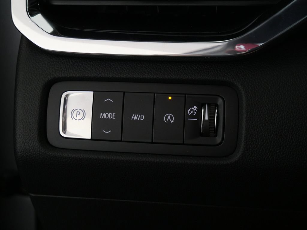 New 2026 GMC Acadia Elevation w/ LPO, Floor Liner Package AWD/4WD image 18