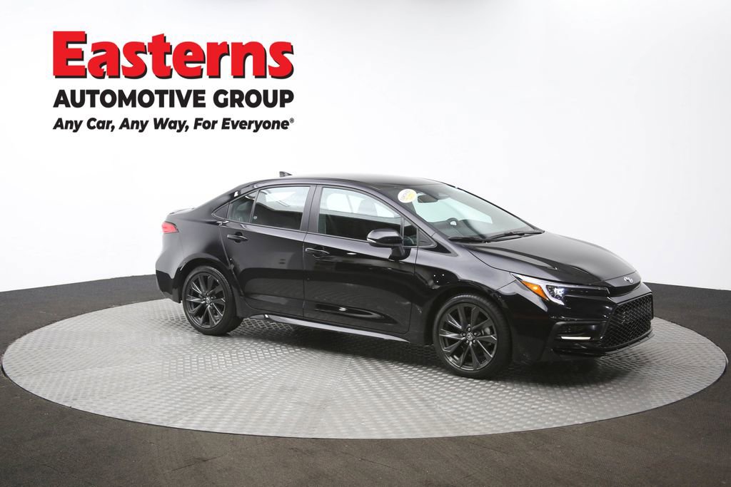 Used 2025 Toyota Corolla SE image 47