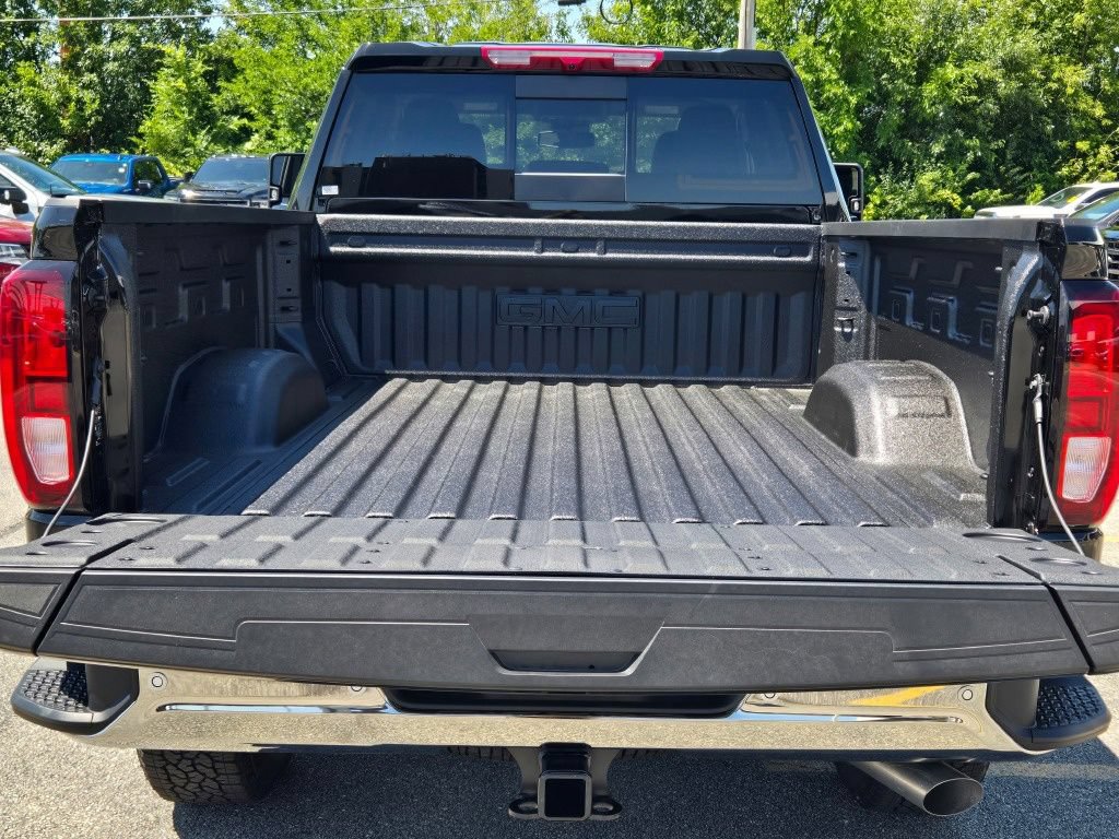 New 2026 GMC Sierra 2500 SLE w/ SLE Value Package; AWD/4WD image 26
