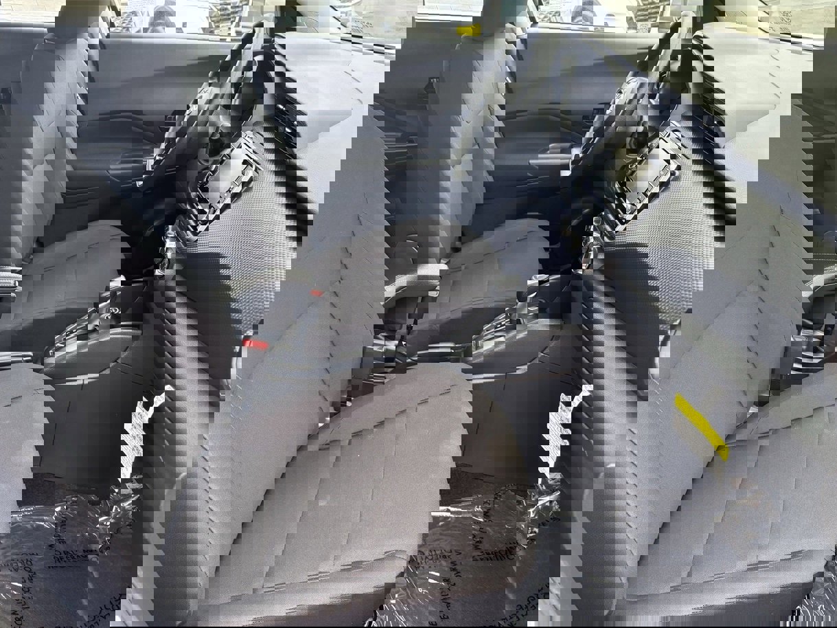 New 2025 Nissan Kicks Play S w/ Interior Electronics Package image 9