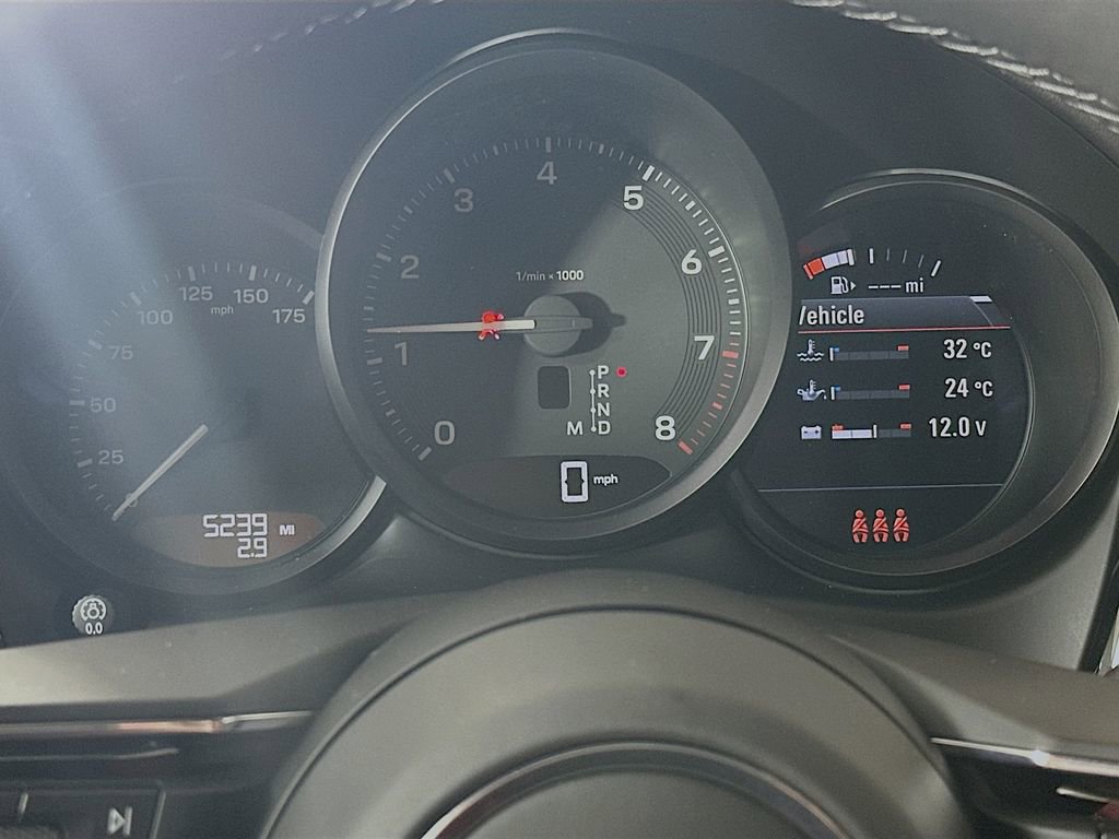 New 2026 Porsche Macan Turbo AWD/4WD image 13