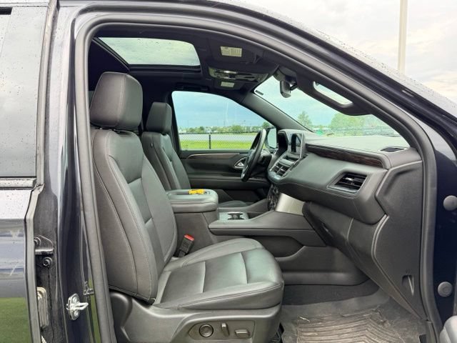 Certified 2023 Chevrolet Suburban Z71 w/ Luxury Package AWD/4WD image 11