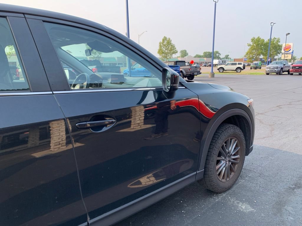 Used 2017 MAZDA CX-5 Sport AWD/4WD image 14