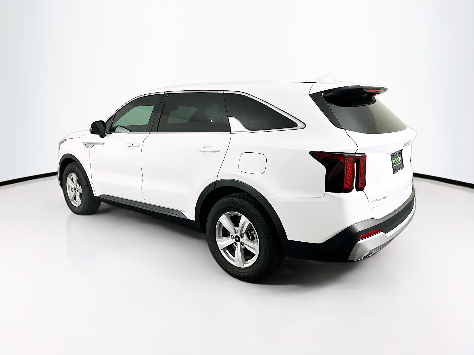 Used 2025 Kia Sorento LX FWD image 5