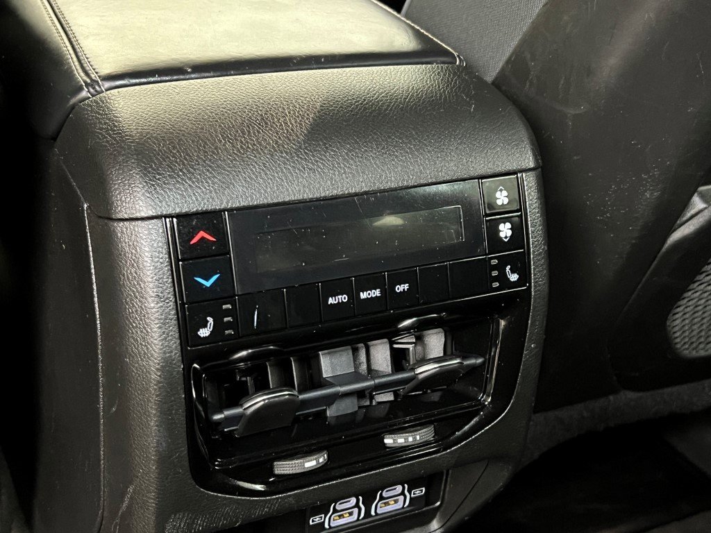 Used 2021 Jeep Grand Cherokee L Overland image 21