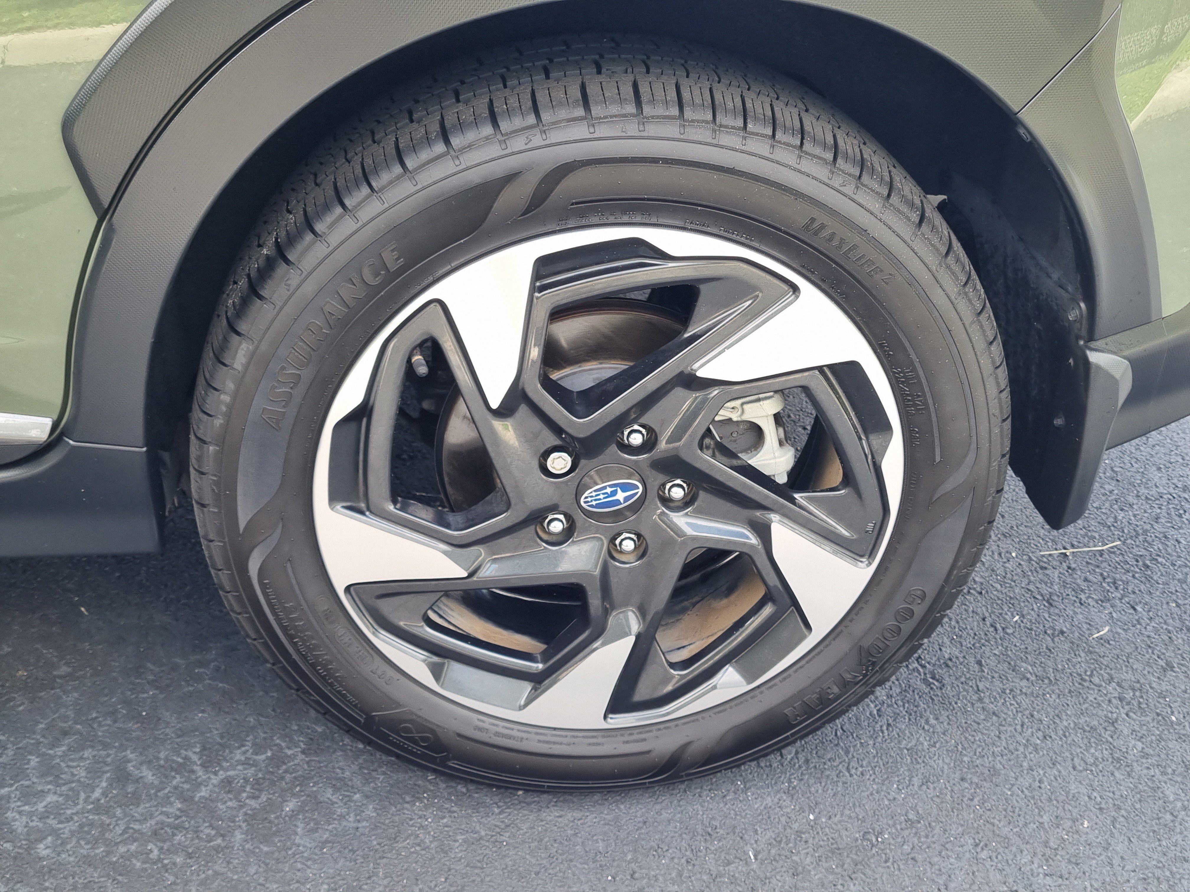 Certified 2024 Subaru Crosstrek 2.5i Limited AWD/4WD image 9