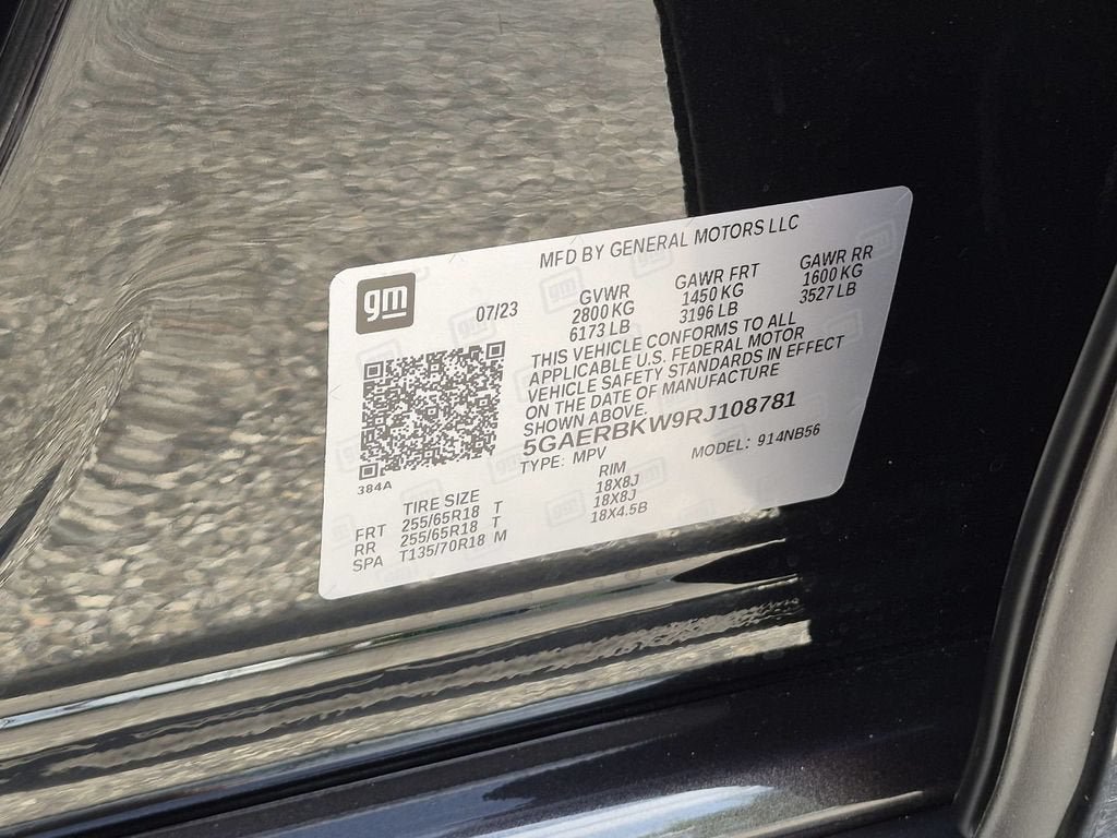 Used 2024 Buick Enclave Essence FWD image 36