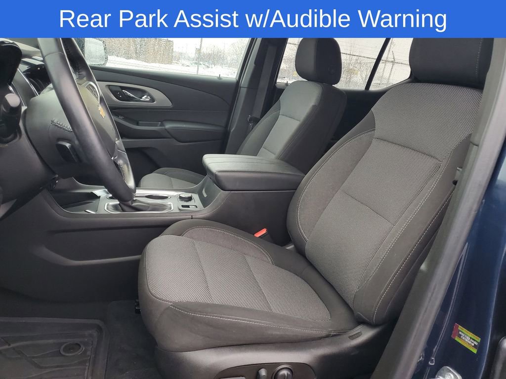 Used 2022 Chevrolet Traverse LT w/ LPO, Floor Liner Package image 6