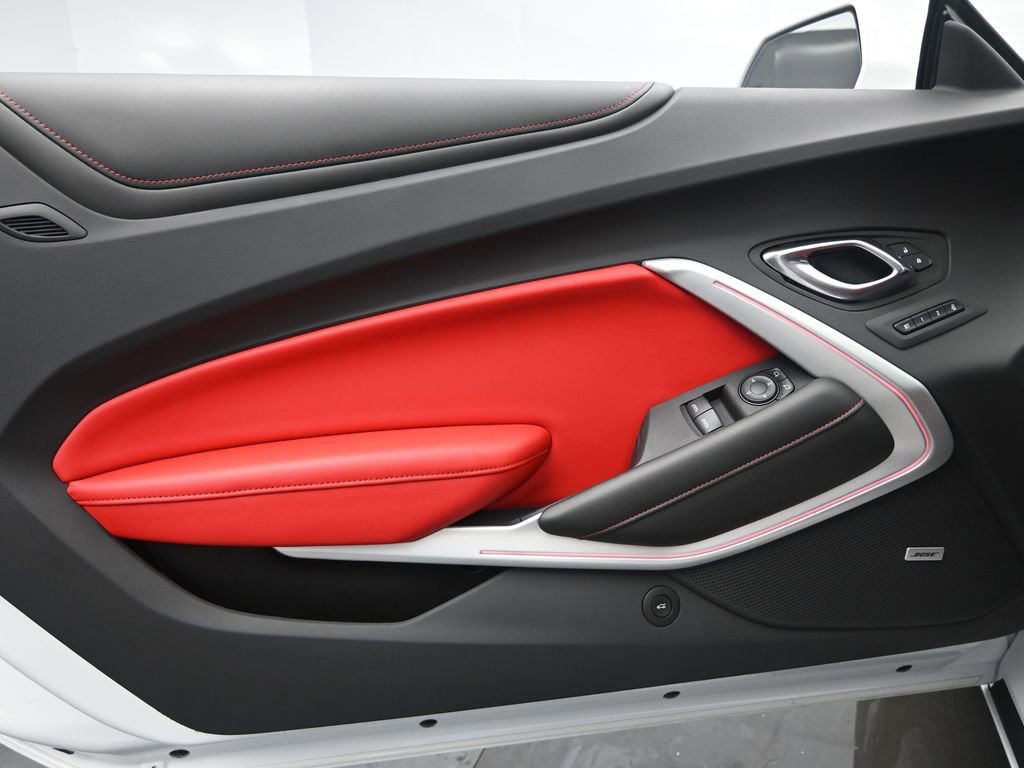 Used 2023 Chevrolet Camaro SS image 28