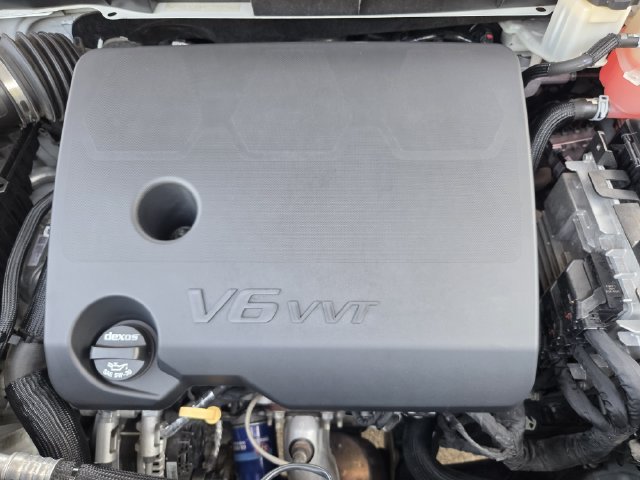 Used 2020 Chevrolet Traverse RS FWD image 26