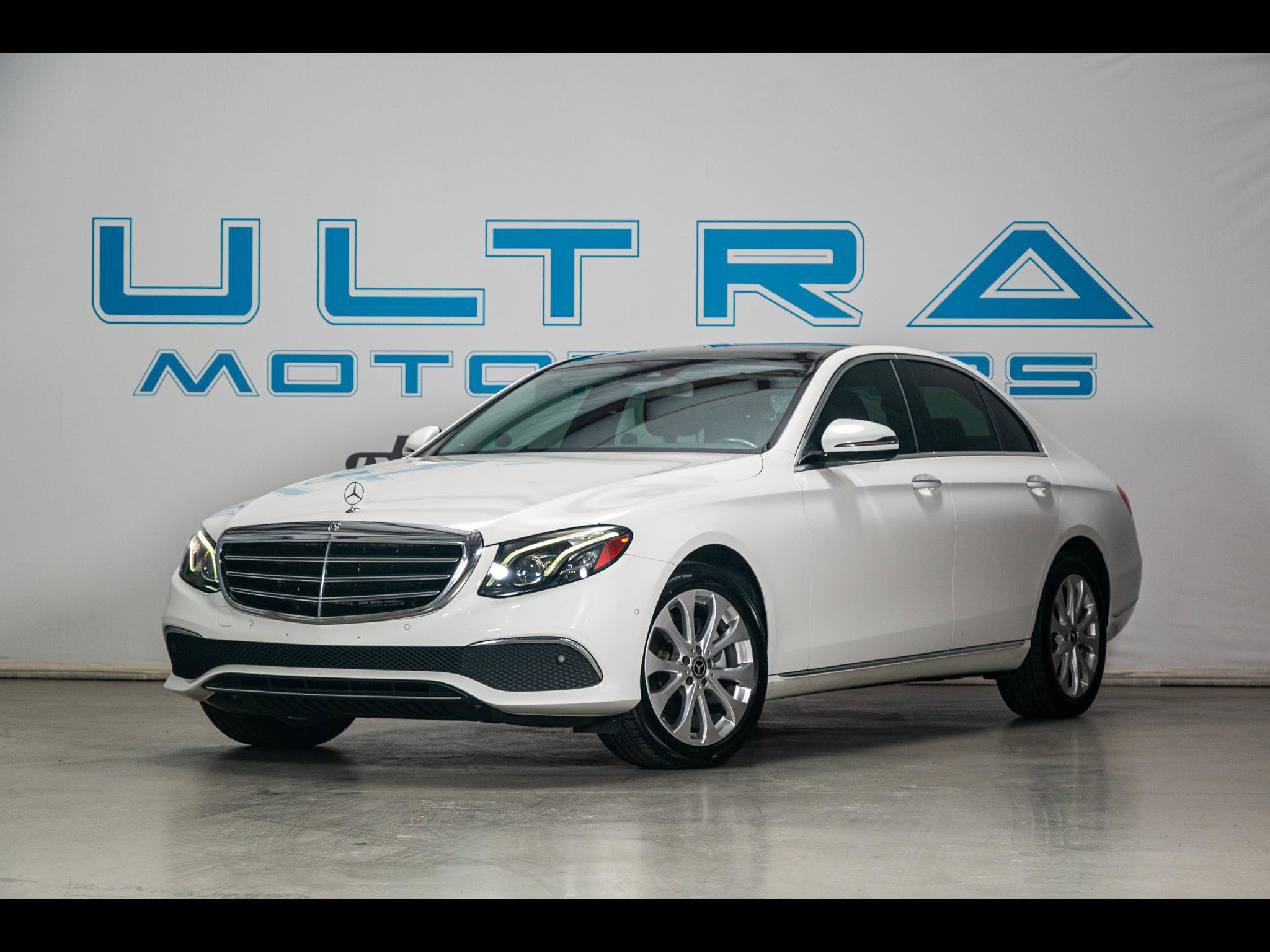 Used 2018 Mercedes-Benz E 300 4MATIC w/ Premium 2 Package (Q02)