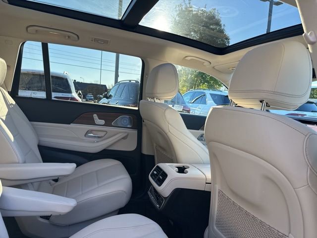 Certified 2026 Mercedes-Benz GLS 450 4MATIC image 32