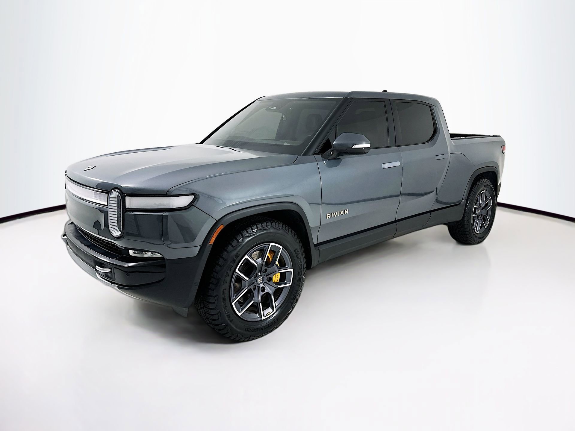 Used 2023 Rivian R1T Adventure AWD/4WD image 3