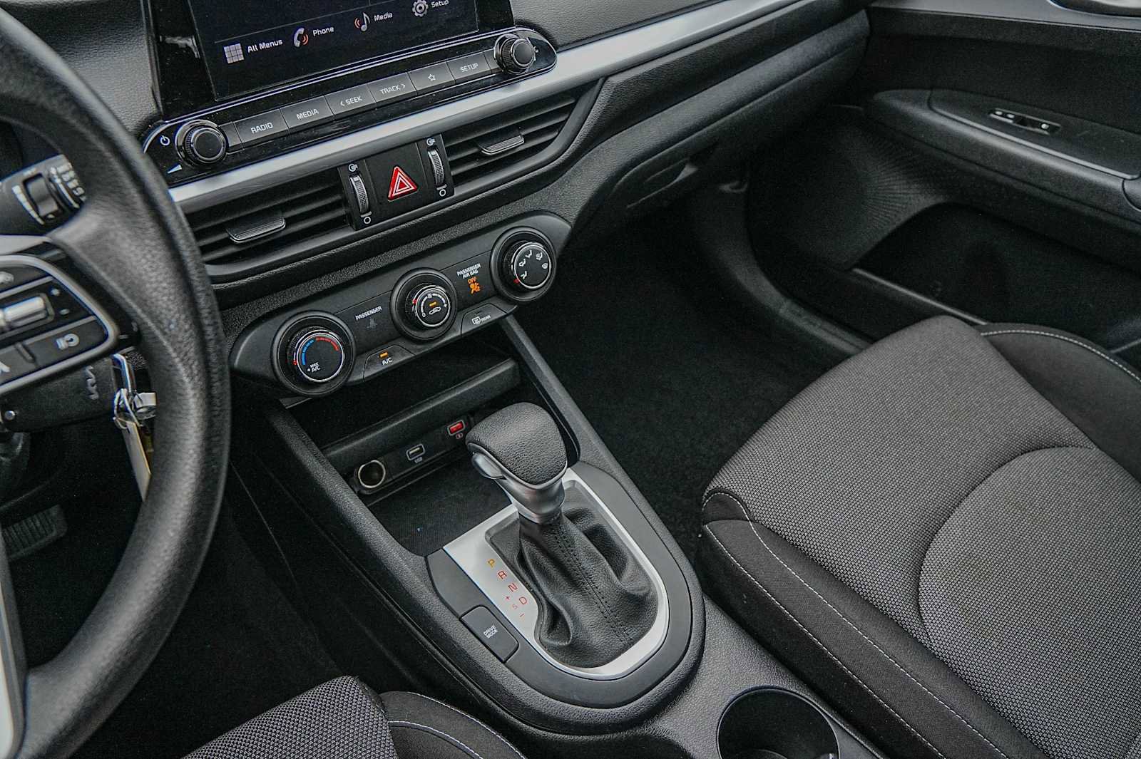 Certified 2024 Kia Forte LXS image 18