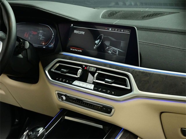 Used 2021 BMW X7 xDrive40i w/ Premium Package image 40