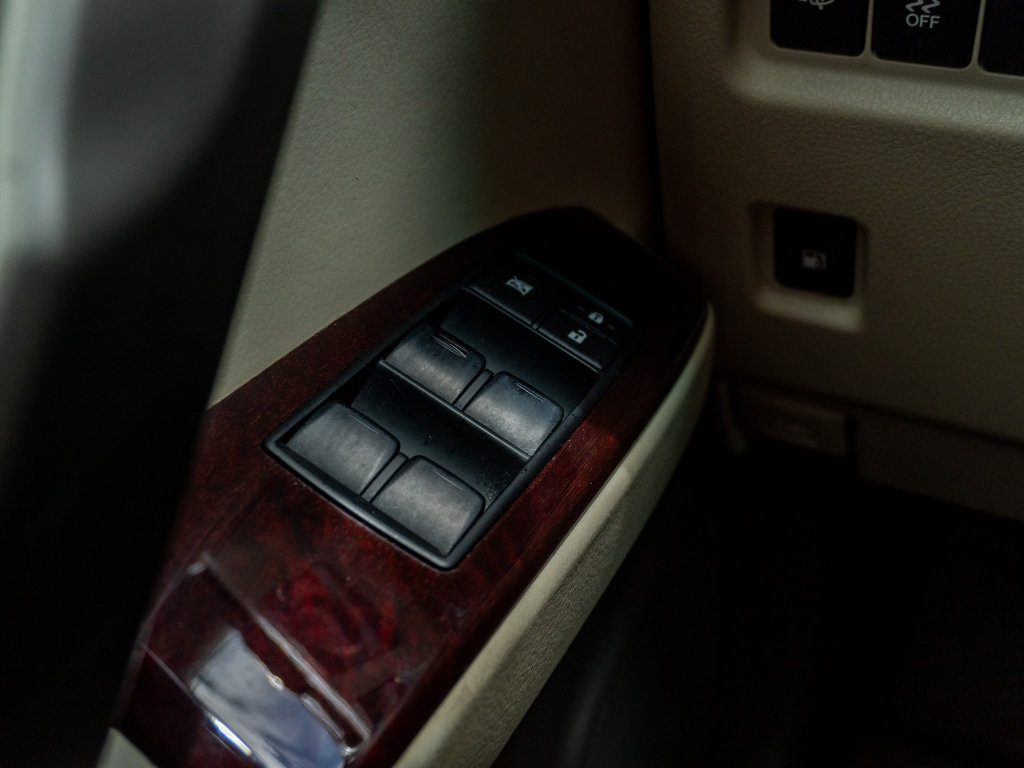 Used 2014 Lexus GX 460 Luxury AWD/4WD image 31