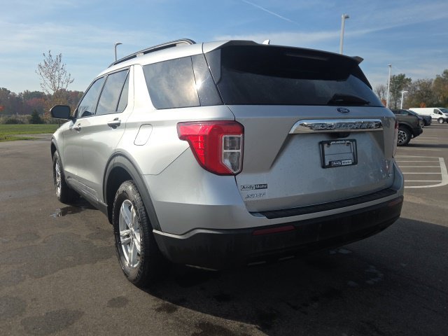 Used 2020 Ford Explorer XLT AWD/4WD image 13