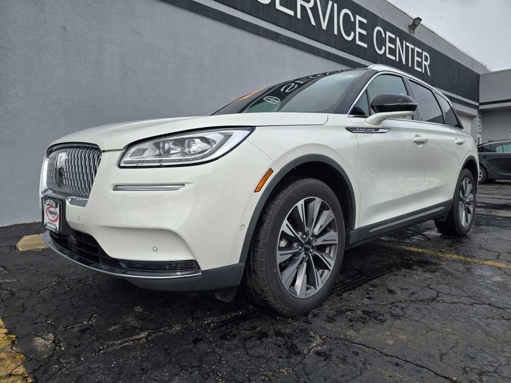 Used 2022 Lincoln Corsair Reserve w/ Equipment Group 201A image 4